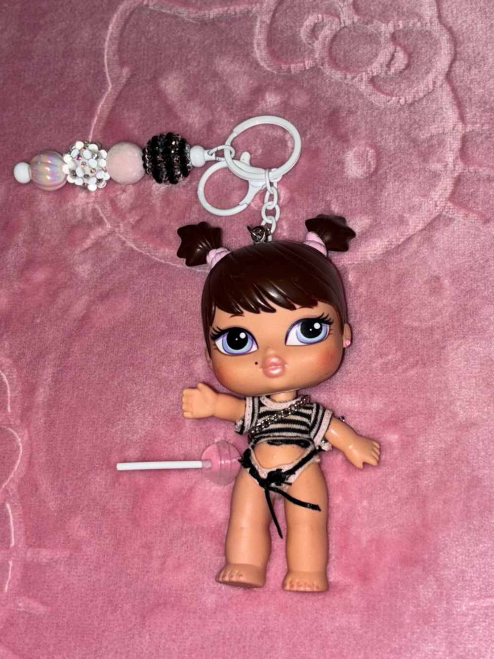 Kids Doll Keychain with Pink Accessories - Unknown Brand